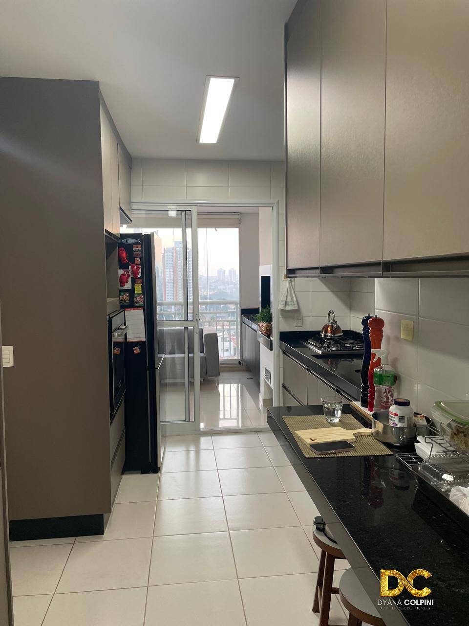 Apartamento à venda com 3 quartos, 179m² - Foto 3