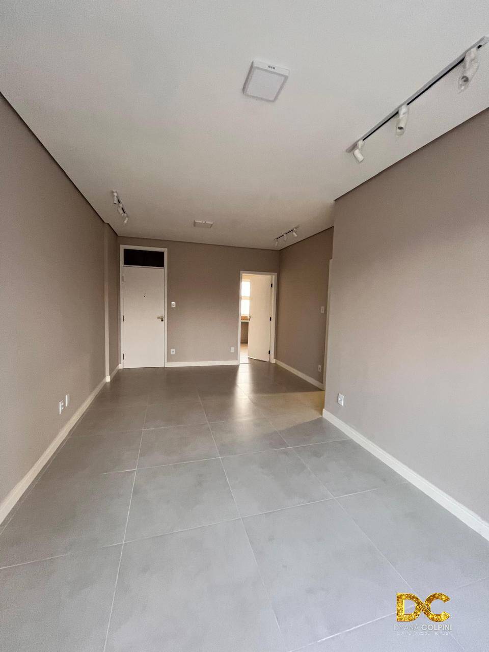 Apartamento à venda com 3 quartos, 86m² - Foto 25