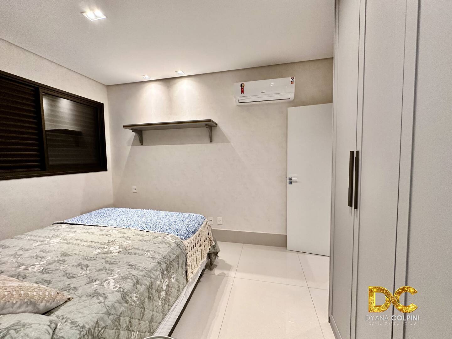 Apartamento à venda com 4 quartos, 275m² - Foto 32