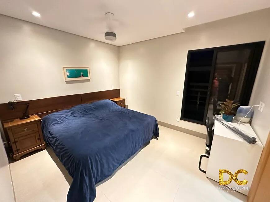 Casa de Condomínio à venda com 4 quartos, 210m² - Foto 12