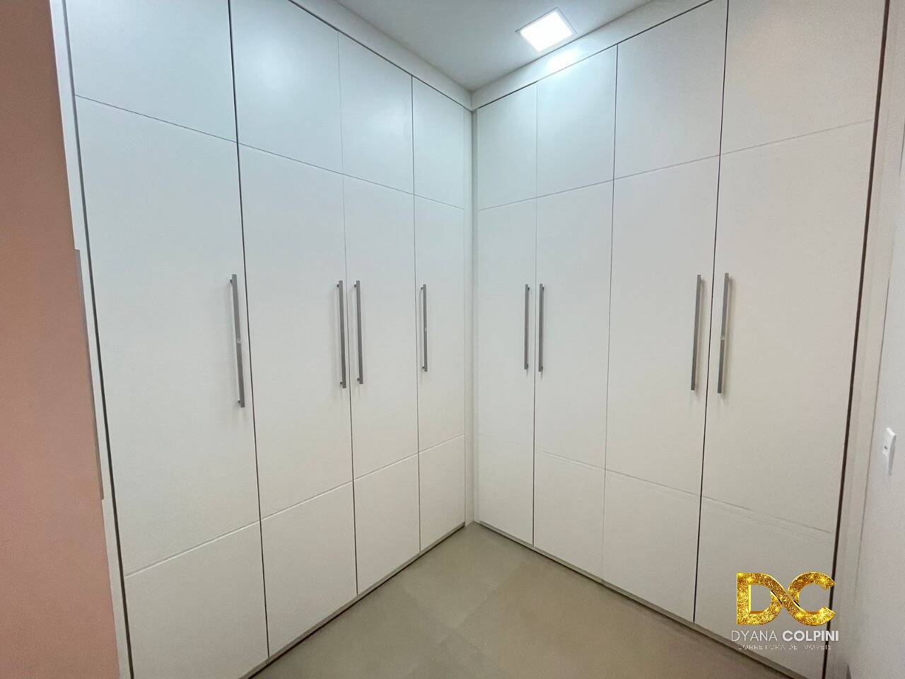 Casa de Condomínio à venda com 4 quartos, 270m² - Foto 15