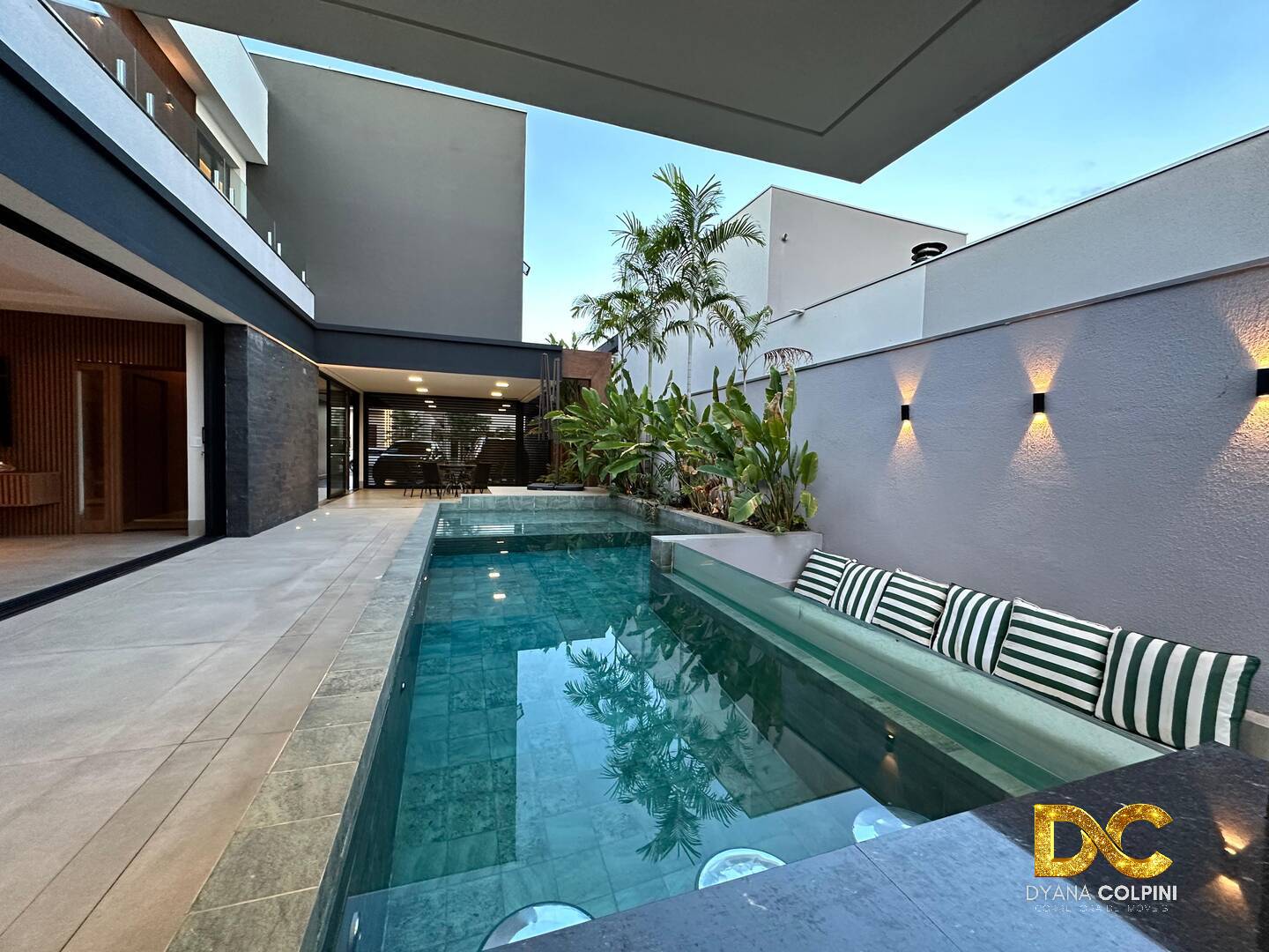 Casa de Condomínio à venda com 3 quartos, 463m² - Foto 16