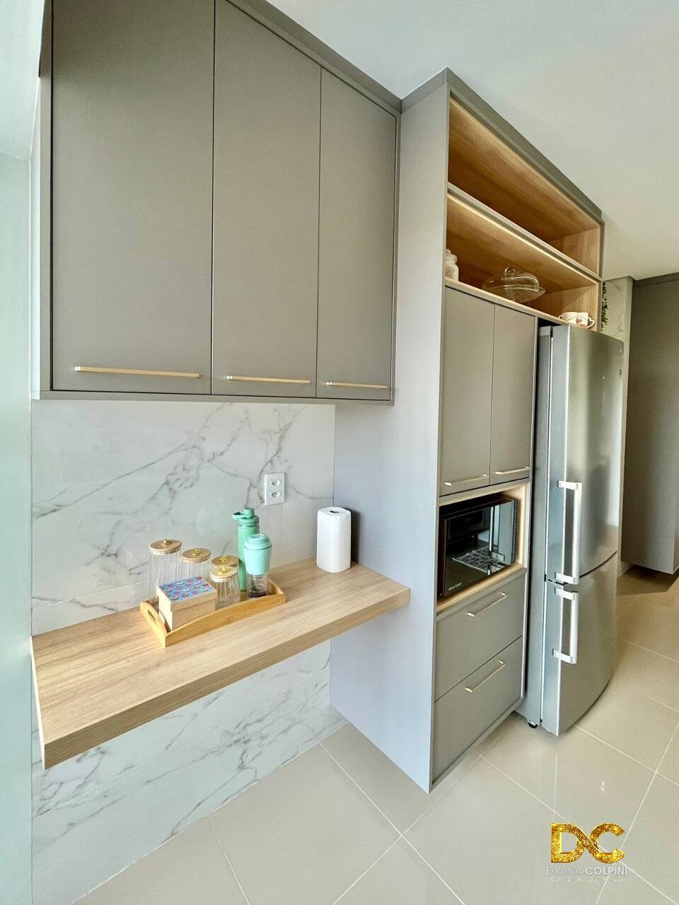 Apartamento à venda com 3 quartos, 114m² - Foto 8