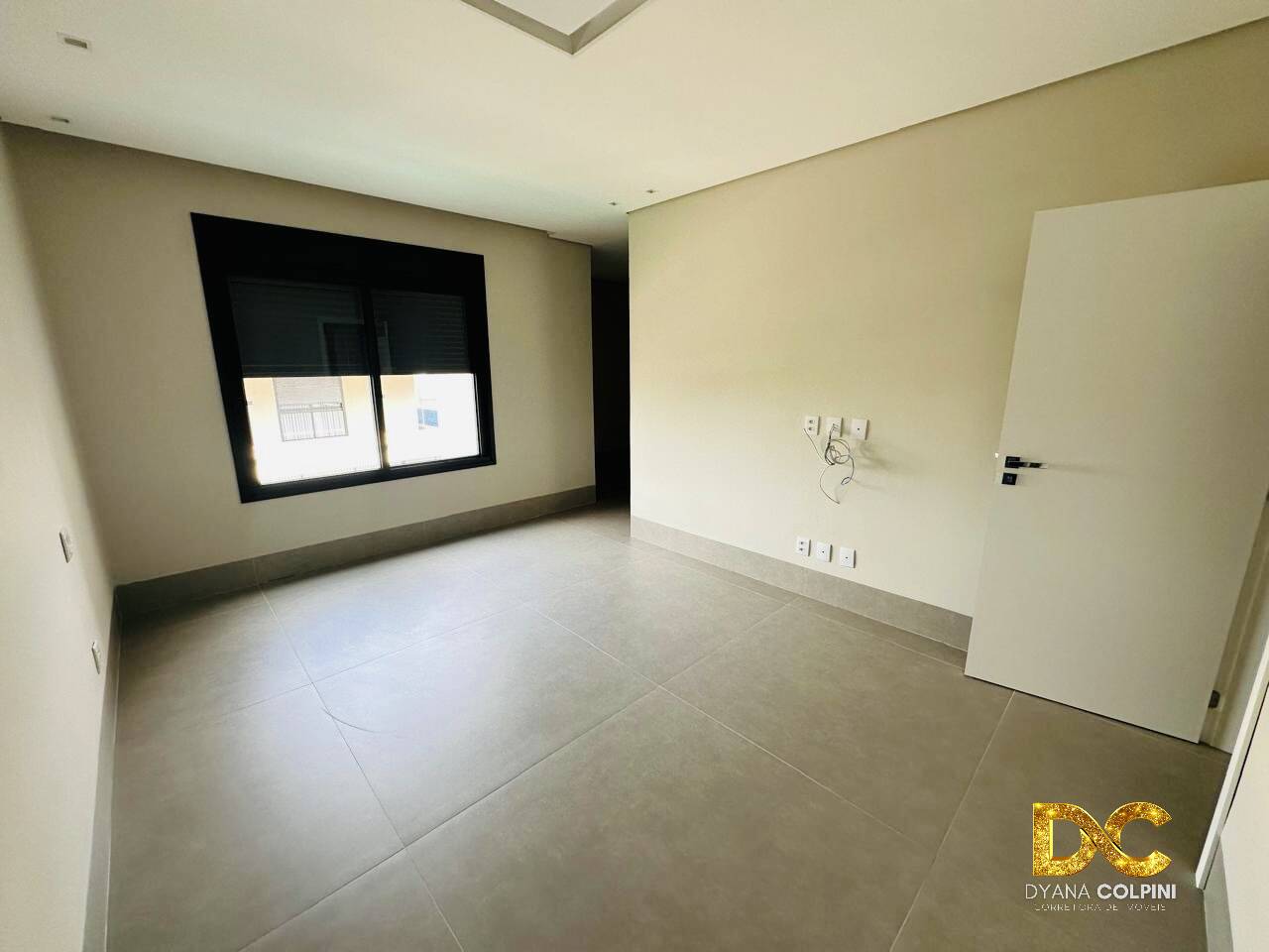 Casa de Condomínio à venda com 4 quartos, 349m² - Foto 17