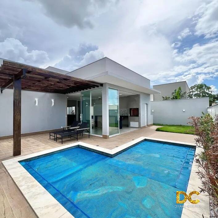 Casa de Condomínio à venda com 3 quartos, 255m² - Foto 9