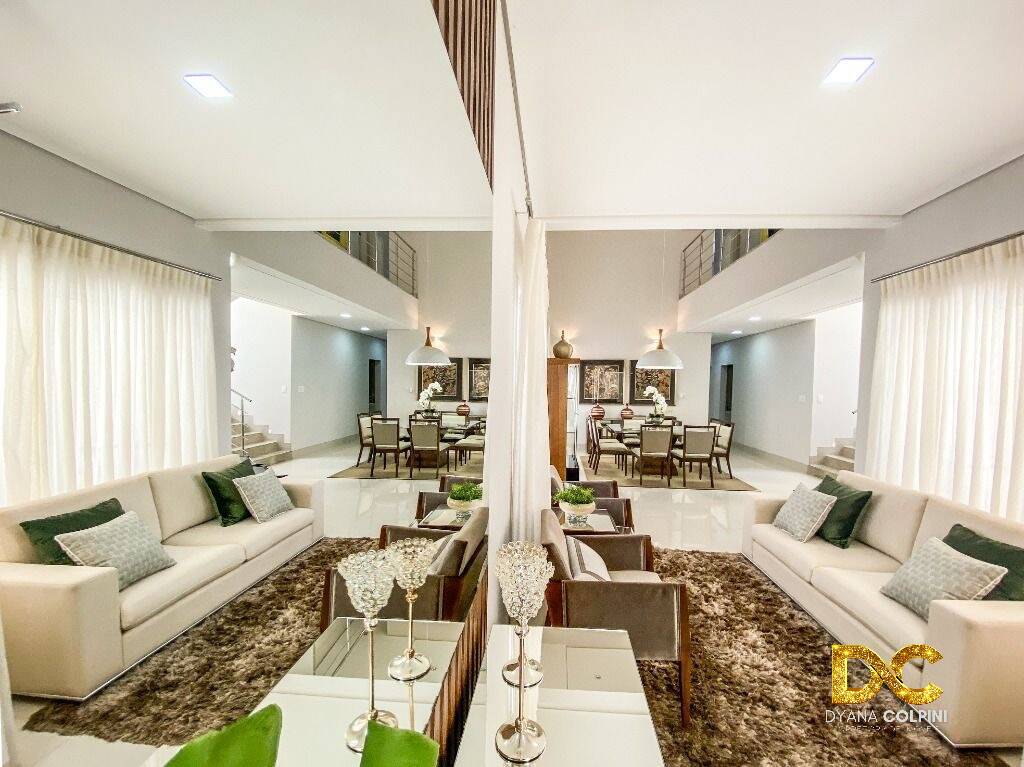 Casa de Condomínio à venda com 4 quartos, 317m² - Foto 2