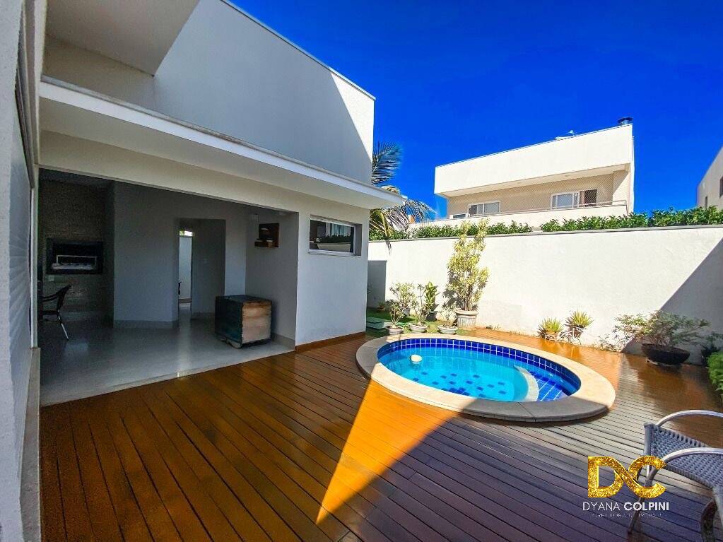 Casa de Condomínio à venda com 4 quartos, 317m² - Foto 19