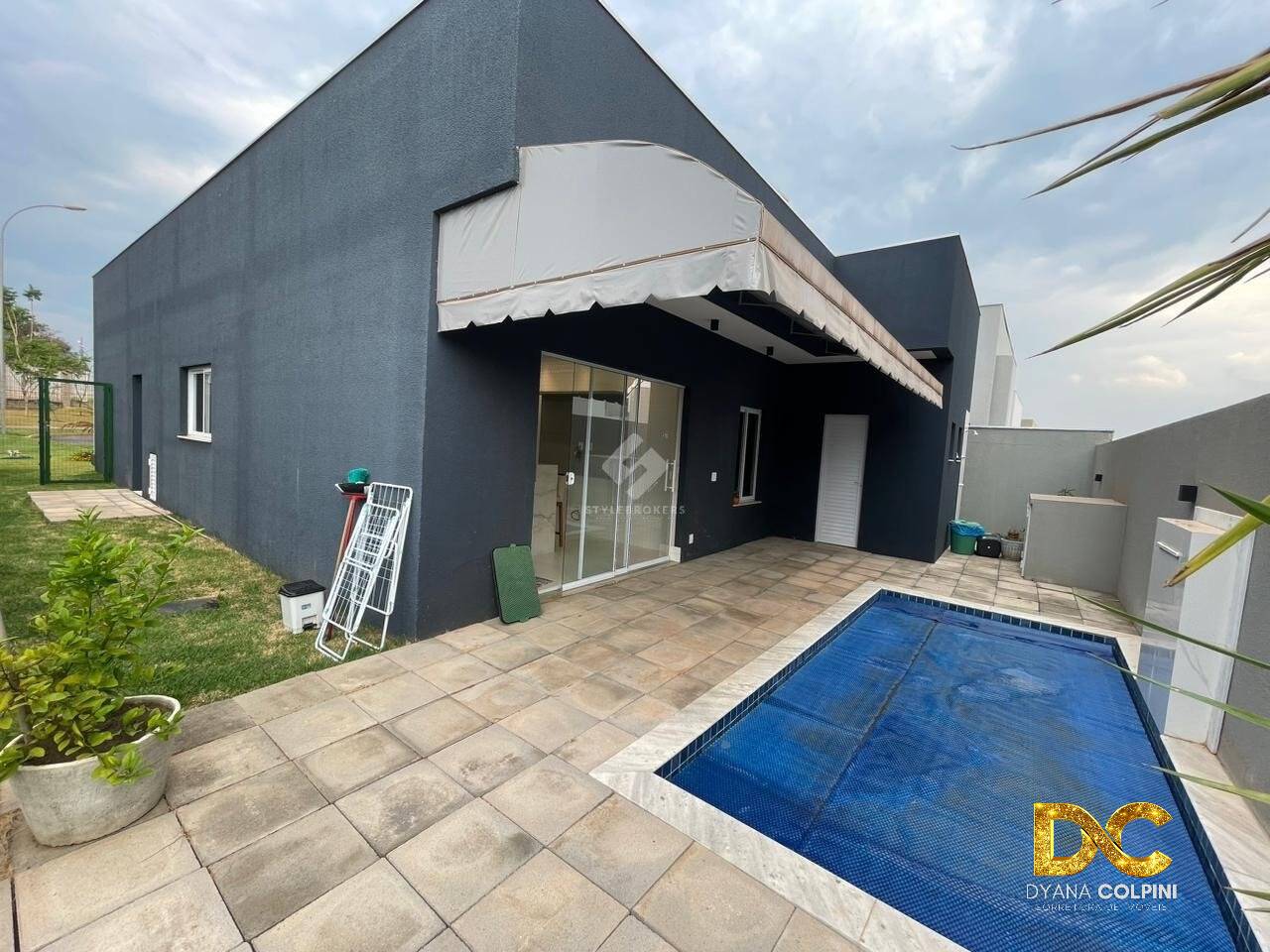 Casa de Condomínio à venda com 3 quartos, 176m² - Foto 9