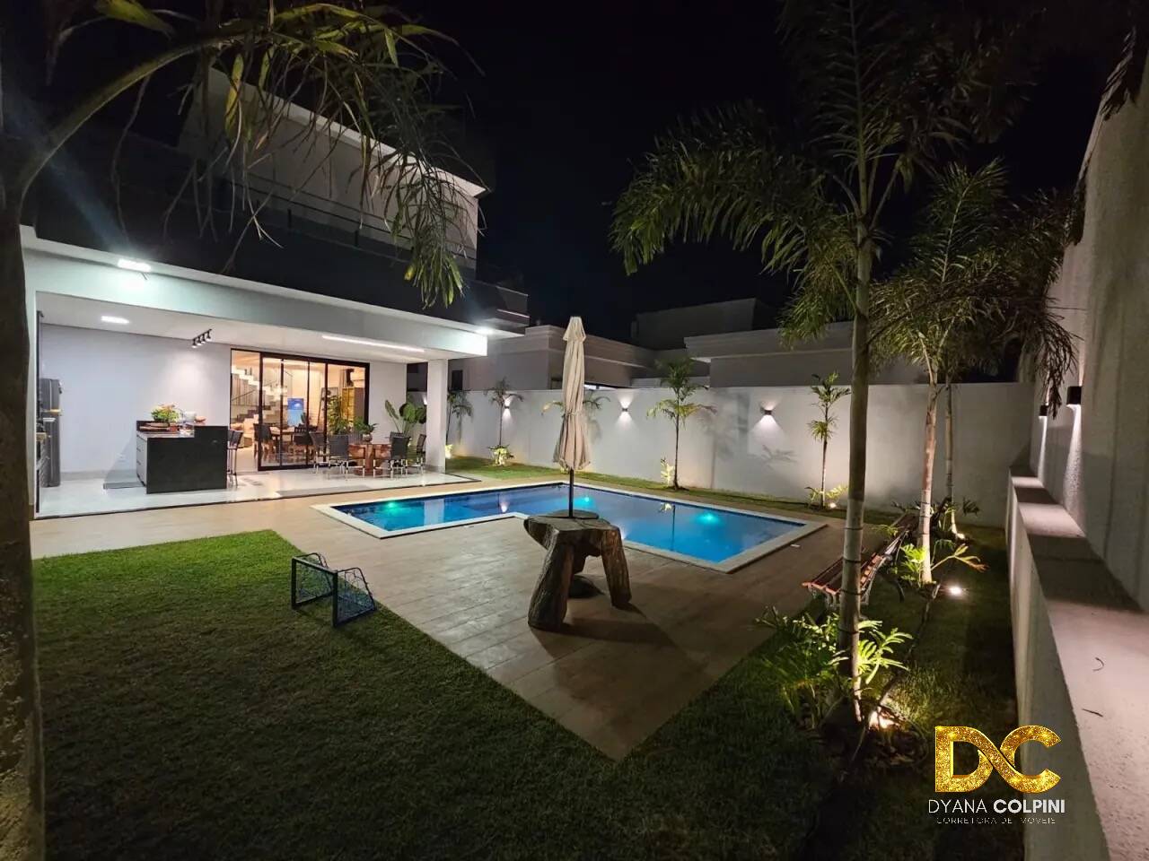 Casa de Condomínio à venda e aluguel com 5 quartos, 343m² - Foto 4