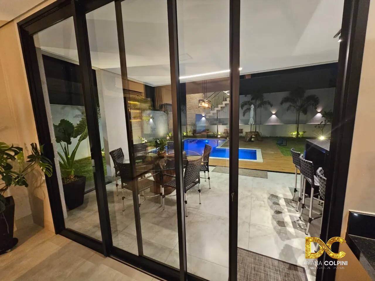 Casa de Condomínio à venda e aluguel com 5 quartos, 343m² - Foto 6