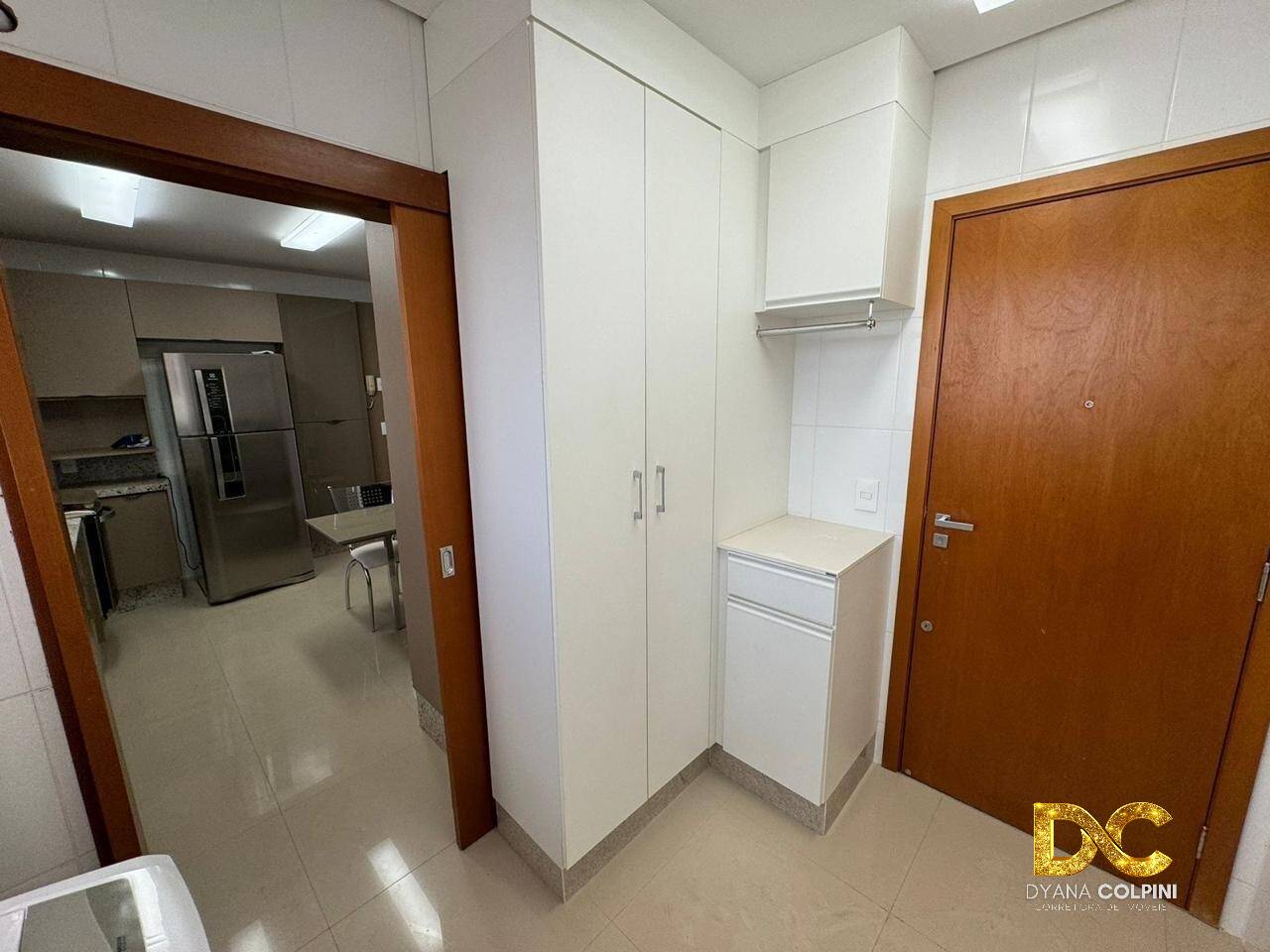 Apartamento à venda com 3 quartos, 140m² - Foto 14