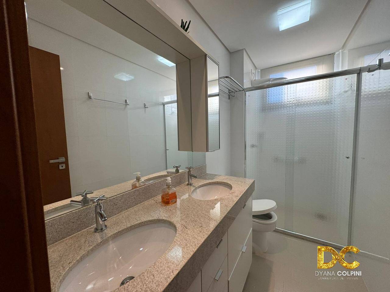 Apartamento à venda com 3 quartos, 140m² - Foto 15