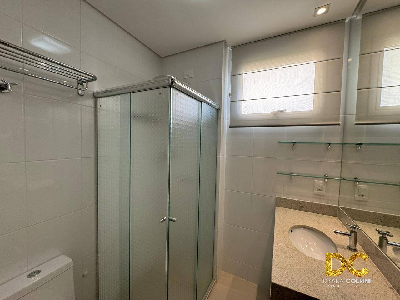 Apartamento à venda com 3 quartos, 140m² - Foto 19