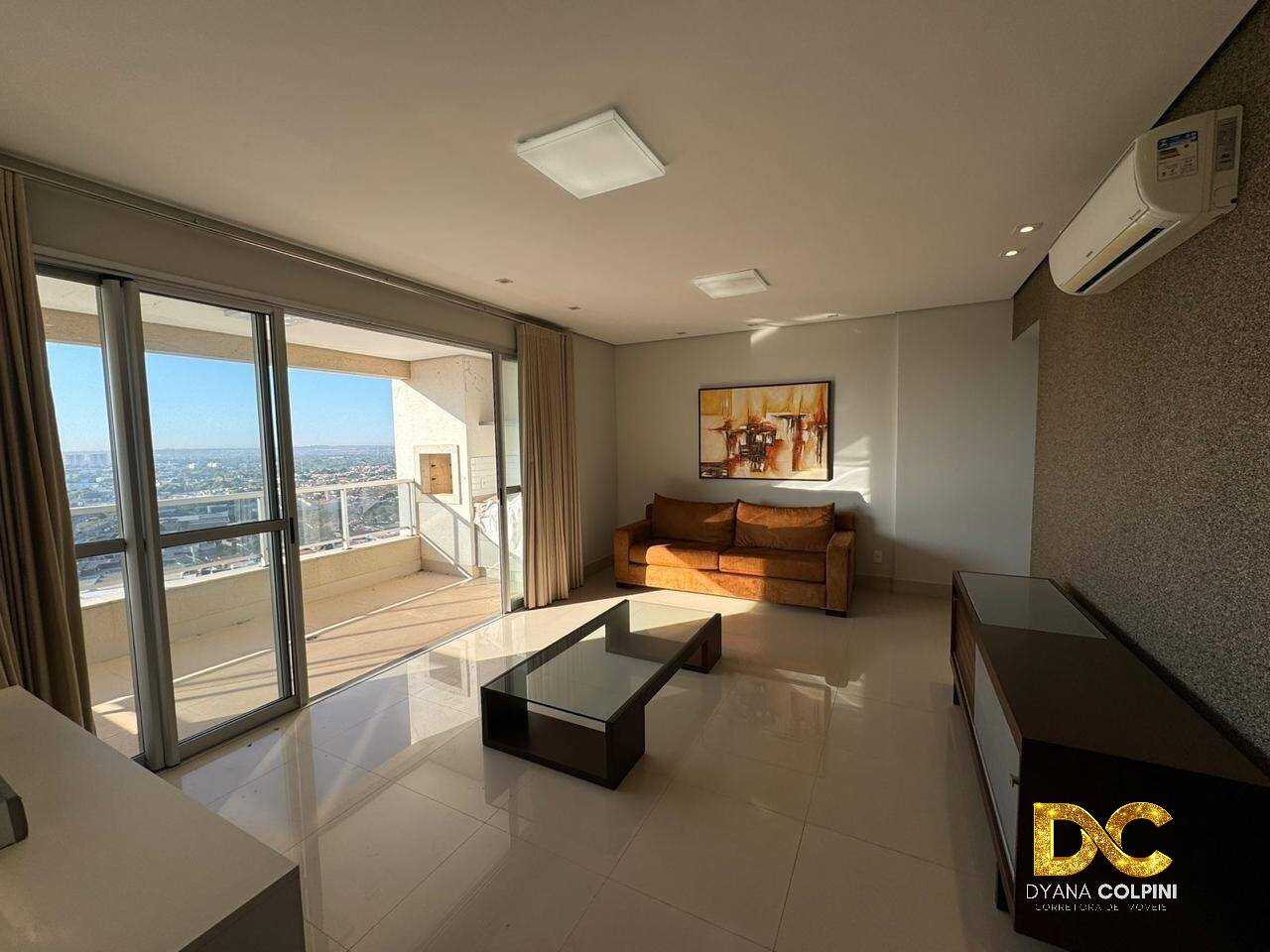 Apartamento à venda com 3 quartos, 140m² - Foto 1