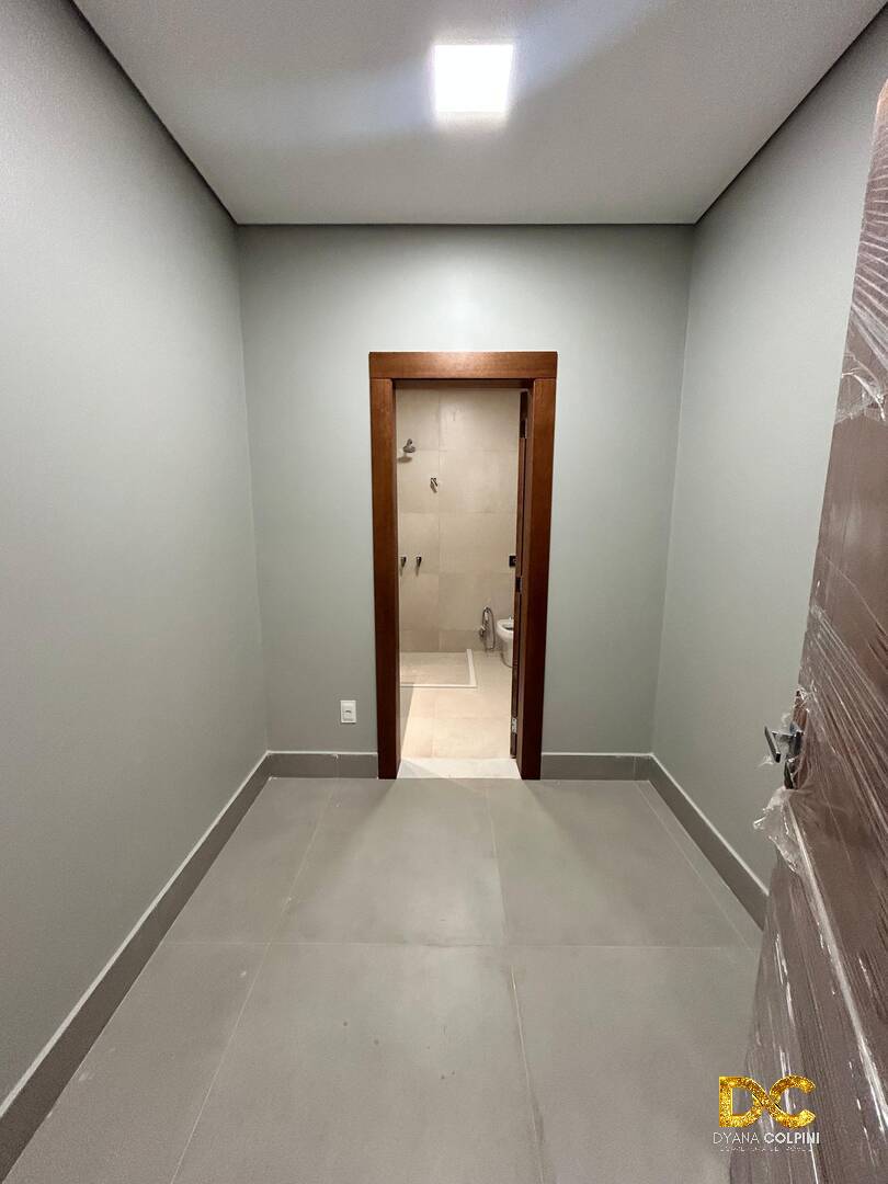 Casa de Condomínio à venda com 3 quartos, 379m² - Foto 10