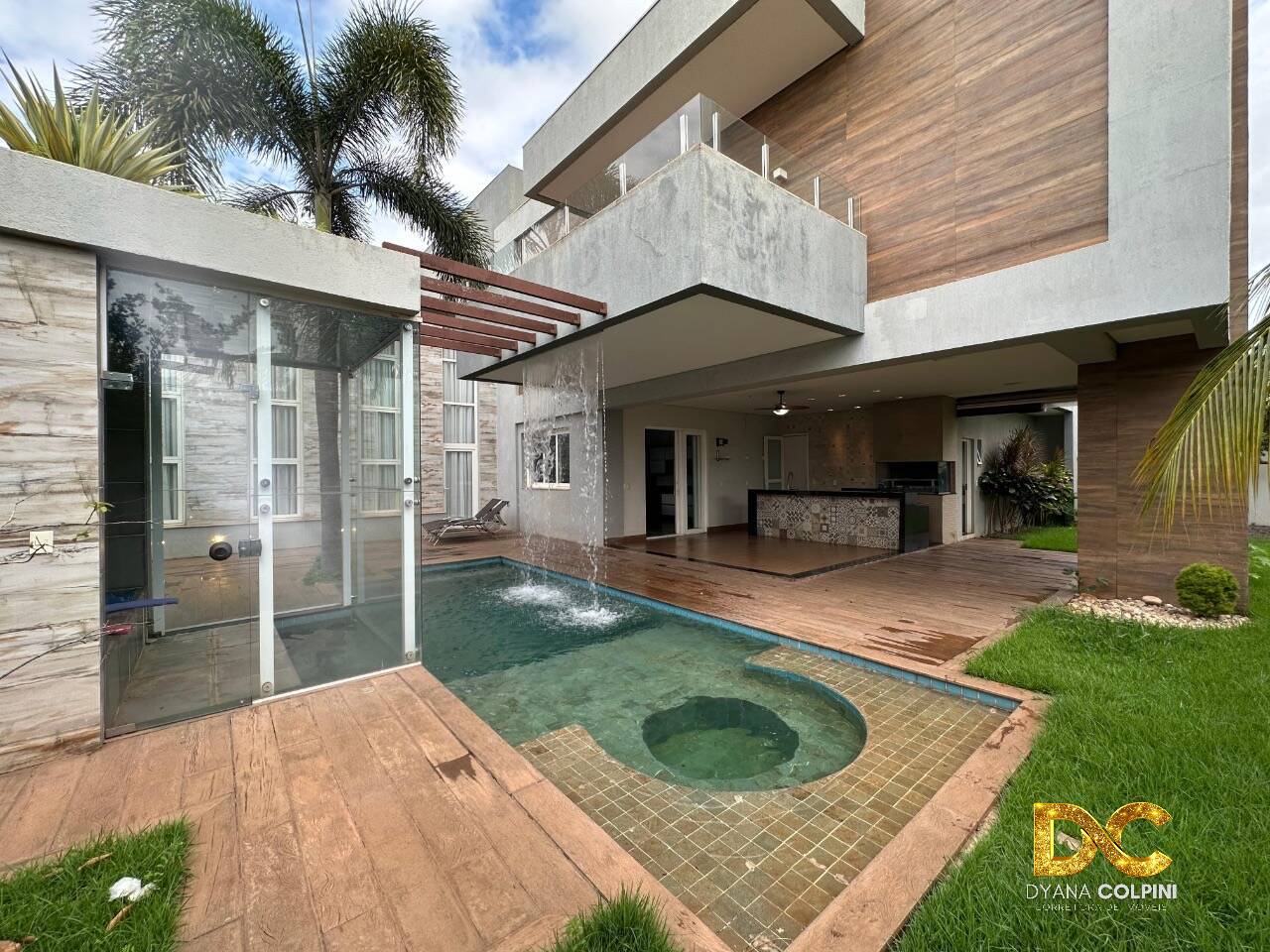 Casa de Condomínio à venda com 5 quartos, 397m² - Foto 9