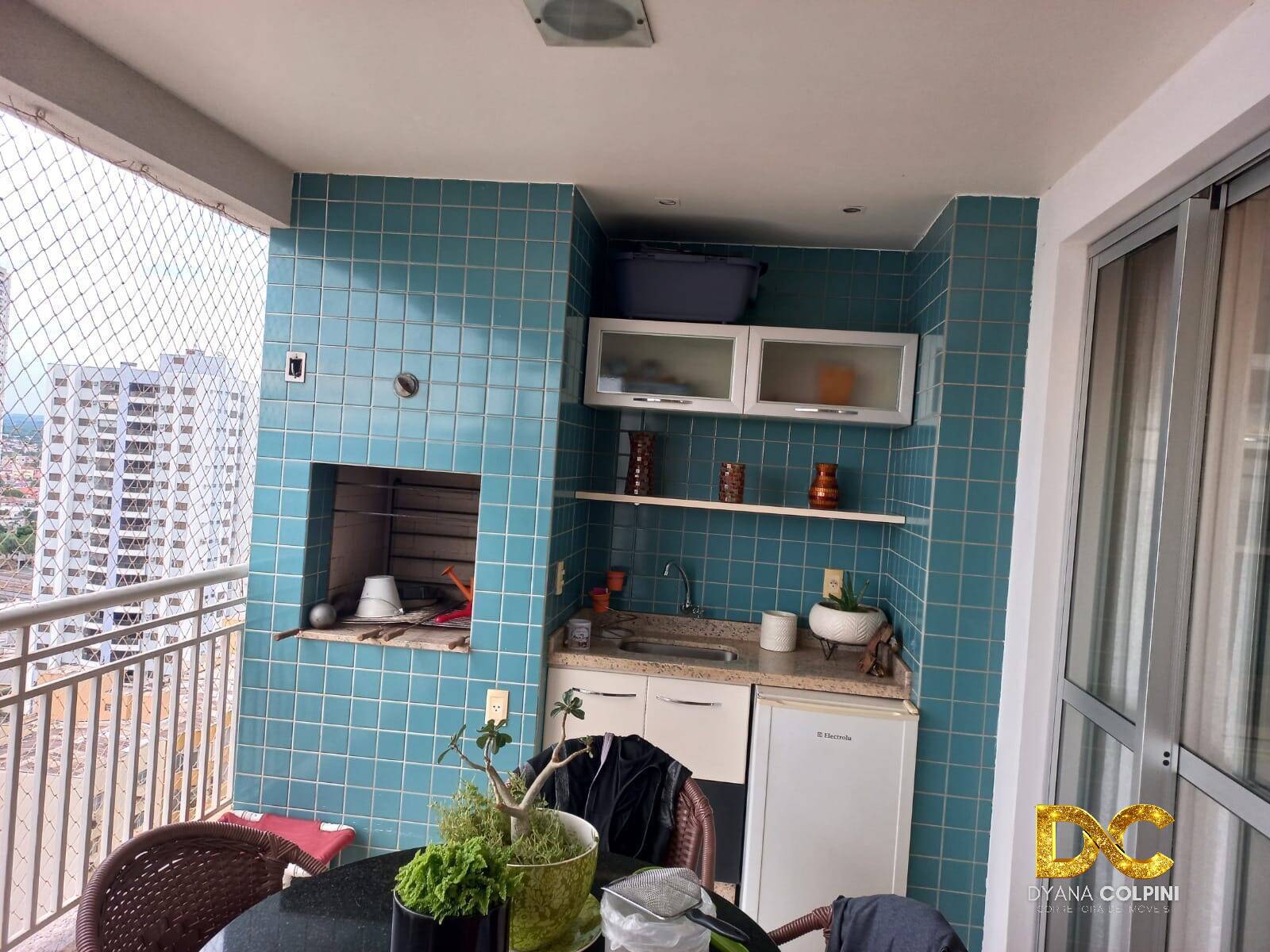 Apartamento à venda com 3 quartos, 156m² - Foto 8