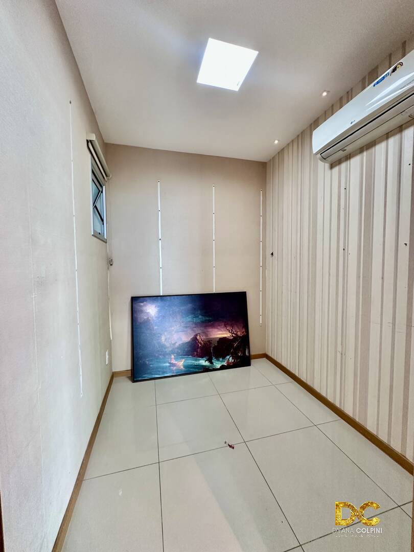 Apartamento à venda com 4 quartos, 194m² - Foto 12