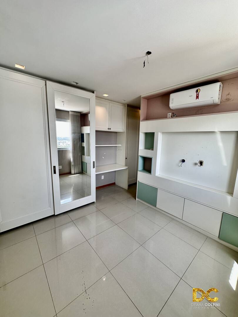 Apartamento à venda com 4 quartos, 194m² - Foto 19