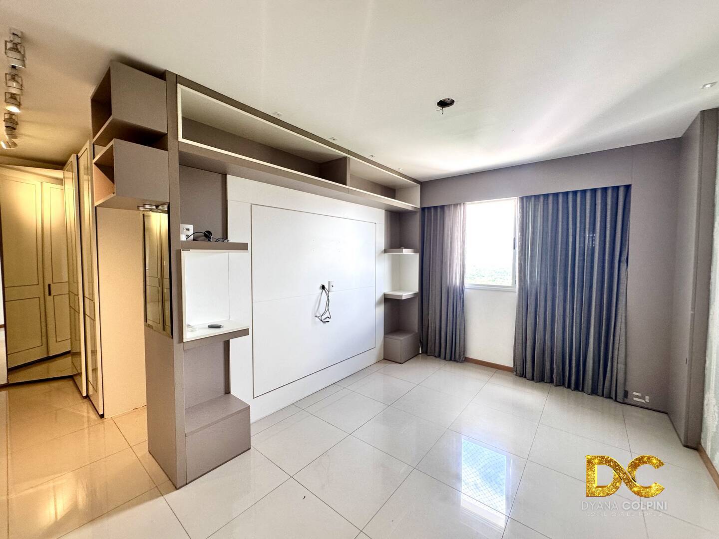 Apartamento à venda com 4 quartos, 194m² - Foto 14