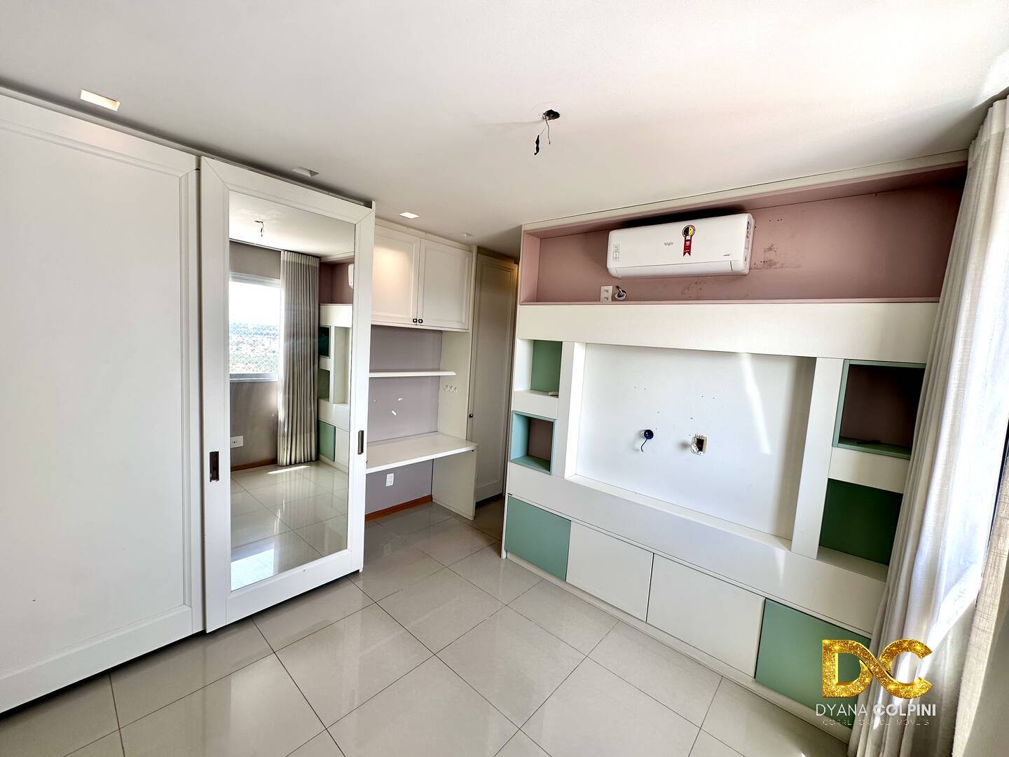 Apartamento à venda com 4 quartos, 194m² - Foto 23