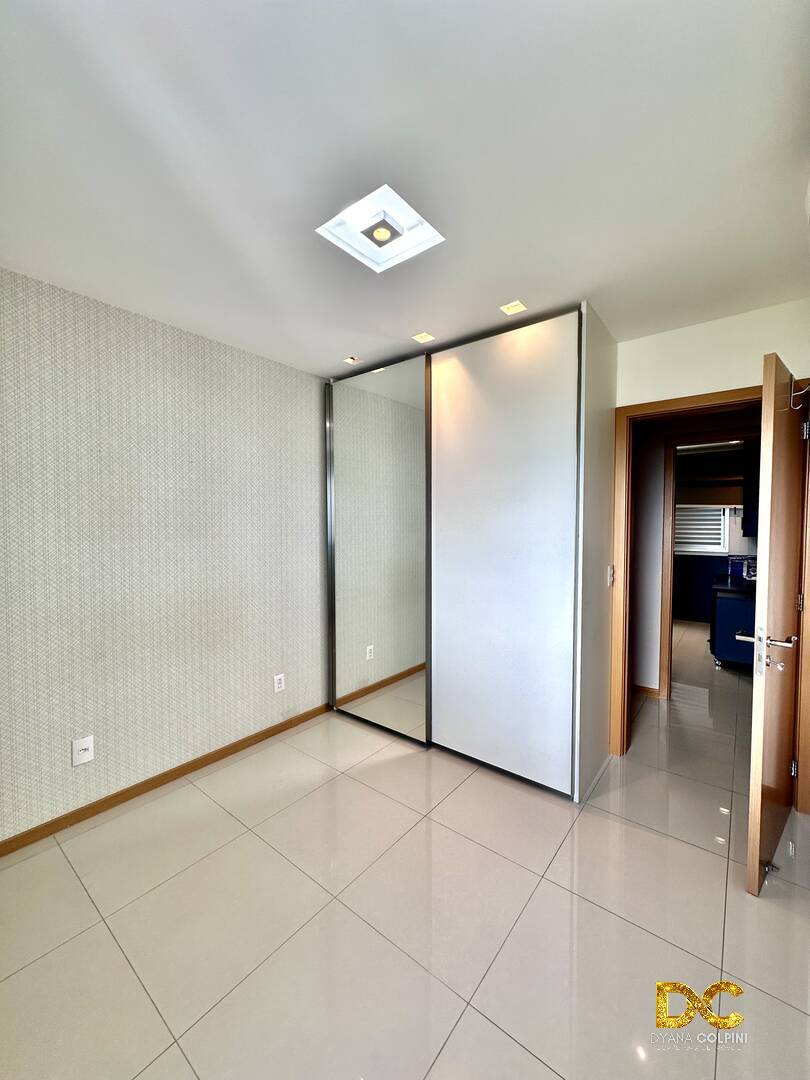 Apartamento à venda com 4 quartos, 194m² - Foto 20