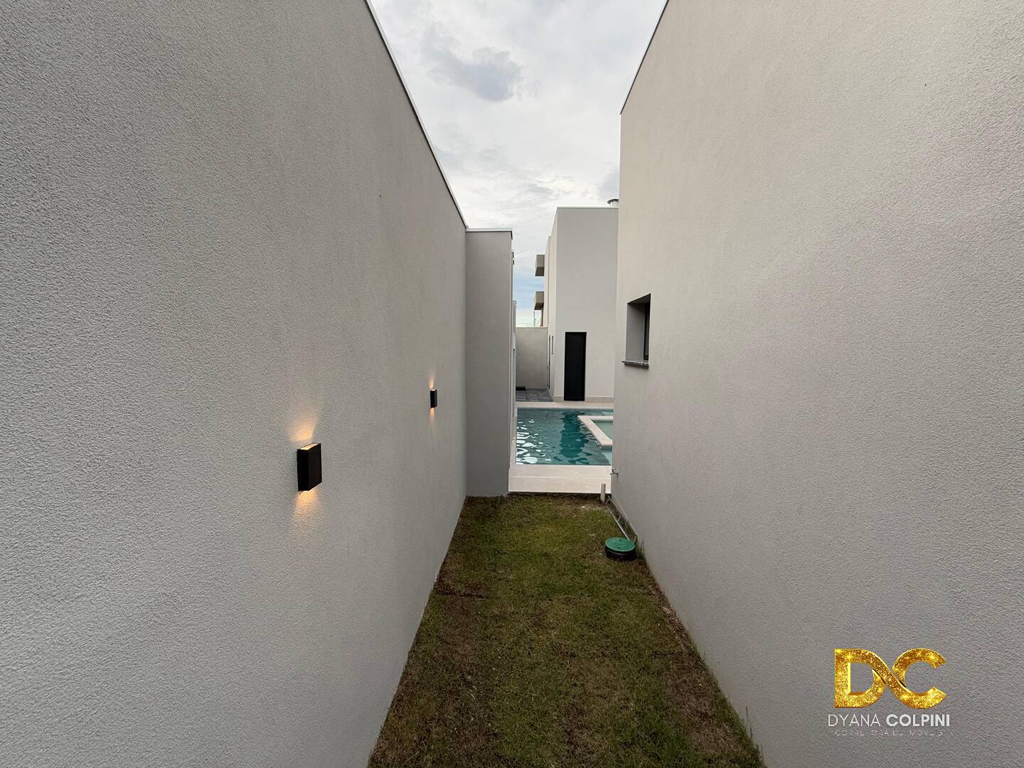 Casa de Condomínio à venda com 3 quartos, 329m² - Foto 13