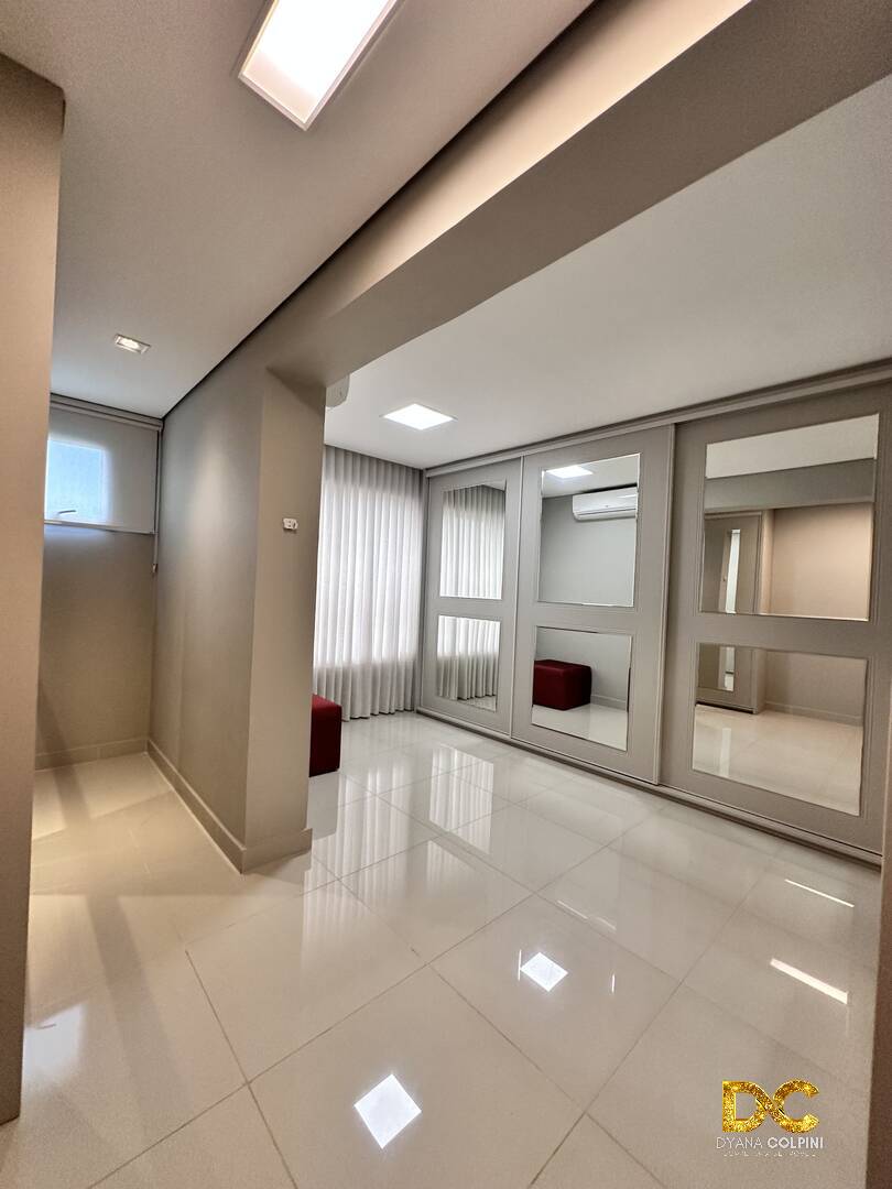 Apartamento à venda e aluguel com 3 quartos, 209m² - Foto 14