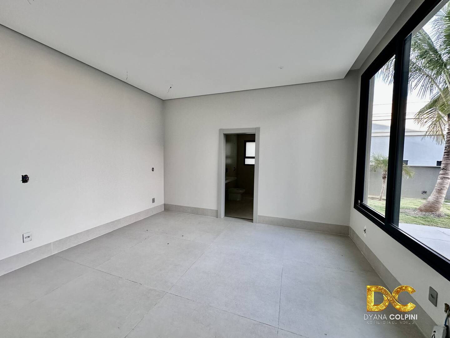 Casa de Condomínio à venda com 4 quartos, 650m² - Foto 17