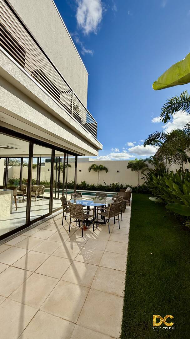 Casa de Condomínio à venda com 3 quartos, 305m² - Foto 19